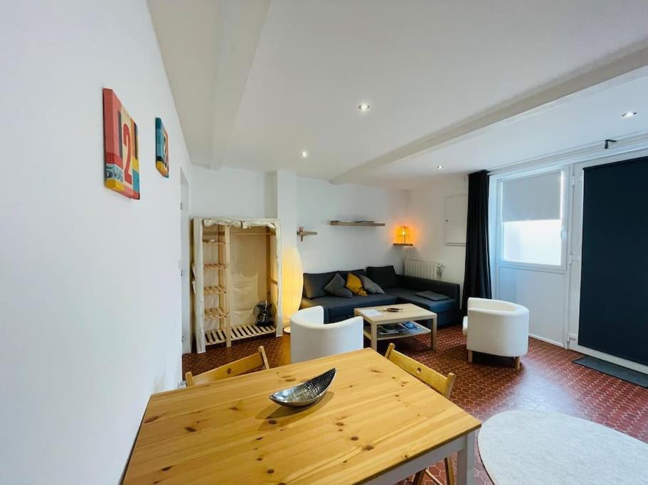 Apartmán Studio Cosy Et Lumineux De 35M2 A Romagnat Exteriér fotografie